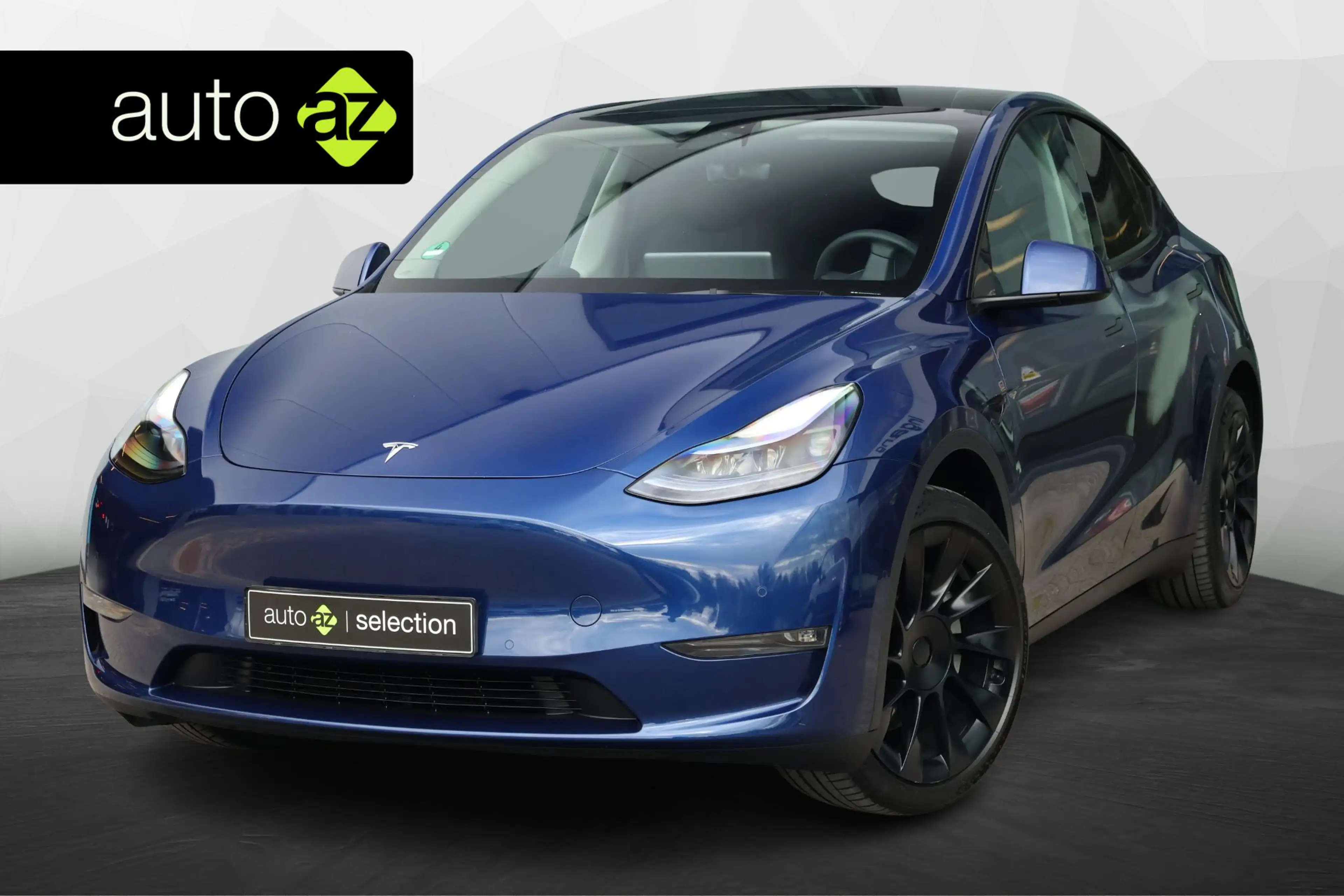 Tesla Model Y Long Range AWD 75 kWh / Trekhaak / Pano / Adaptive