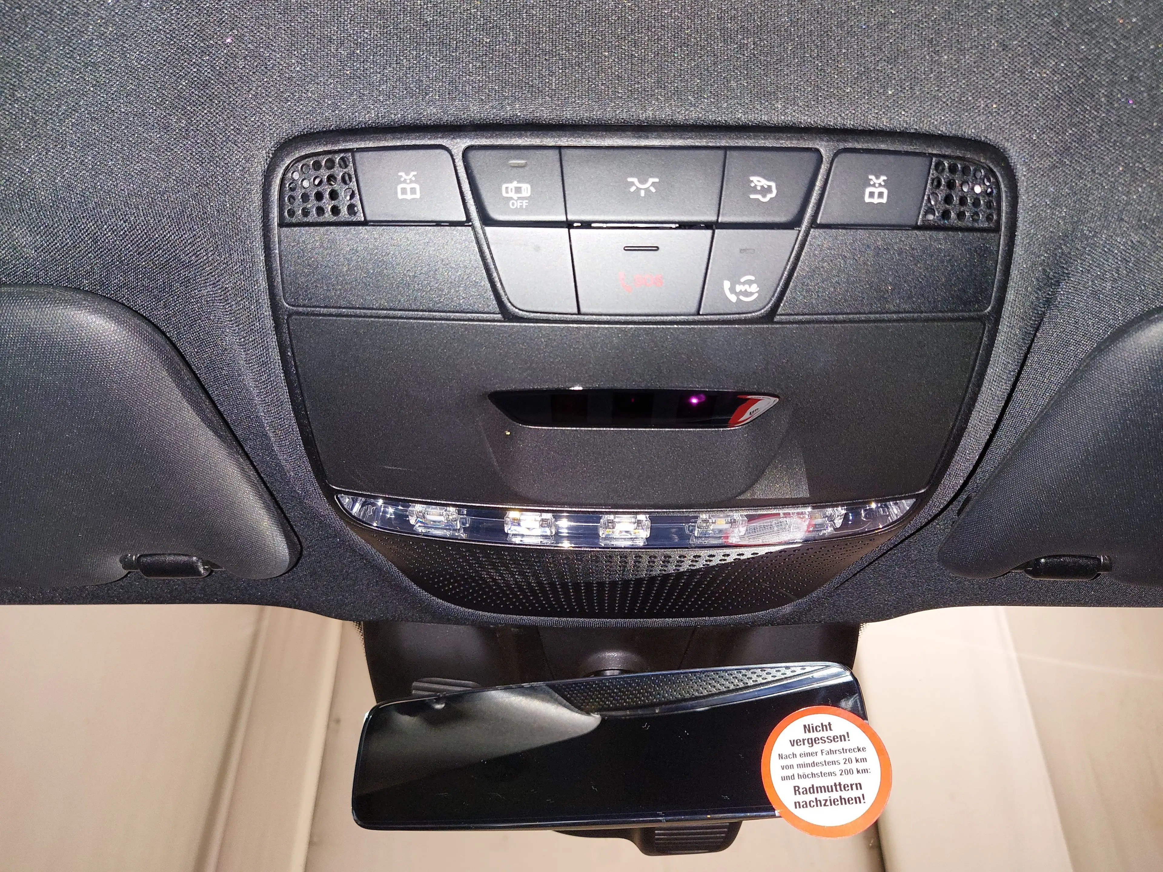 Mercedes-Benz E 300 E 300 NAVI TEMPO MFL SHZ VC KAMERA ACC LED MEMORY RFK — photo 13