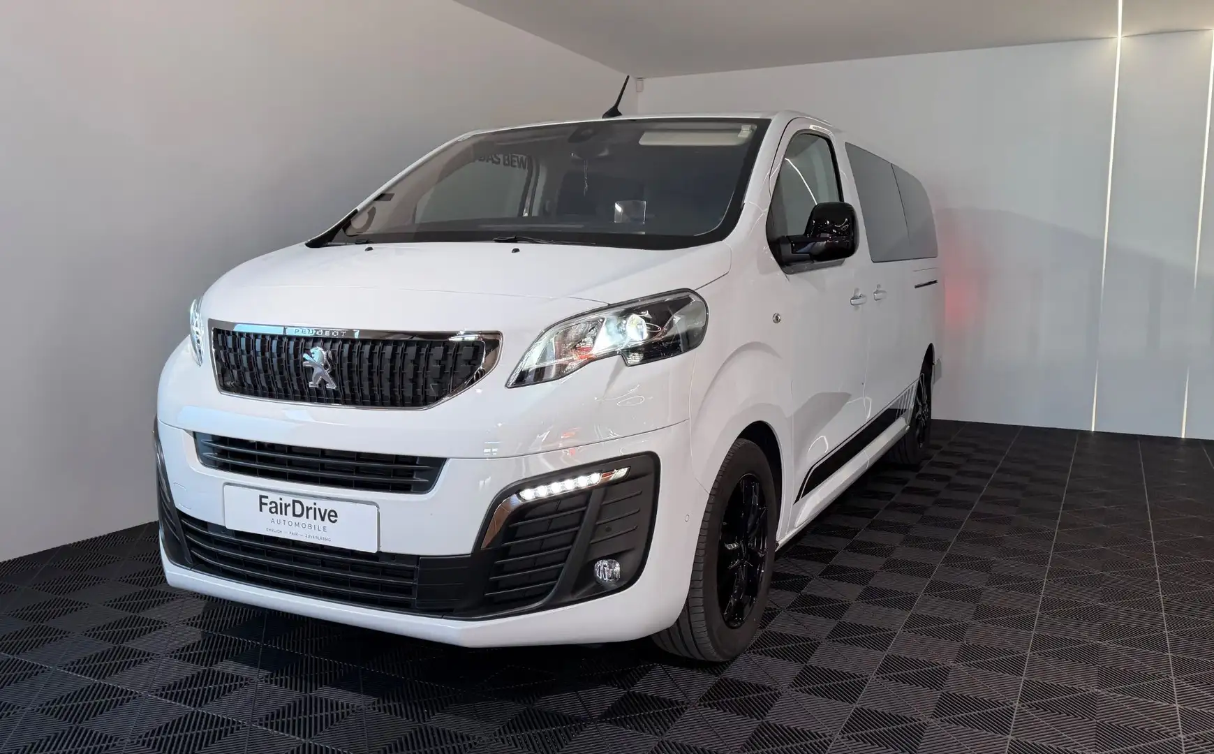 Peugeot Traveller 2.0 BlueHDi 180 Business VIP L3 (EU 6T) Weiß - 2