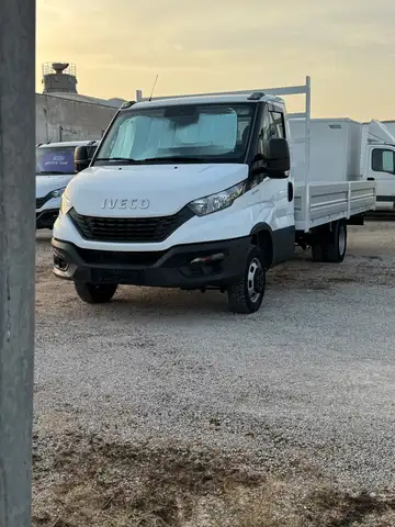 Iveco Daily Cassone Fisso Extra Lungo