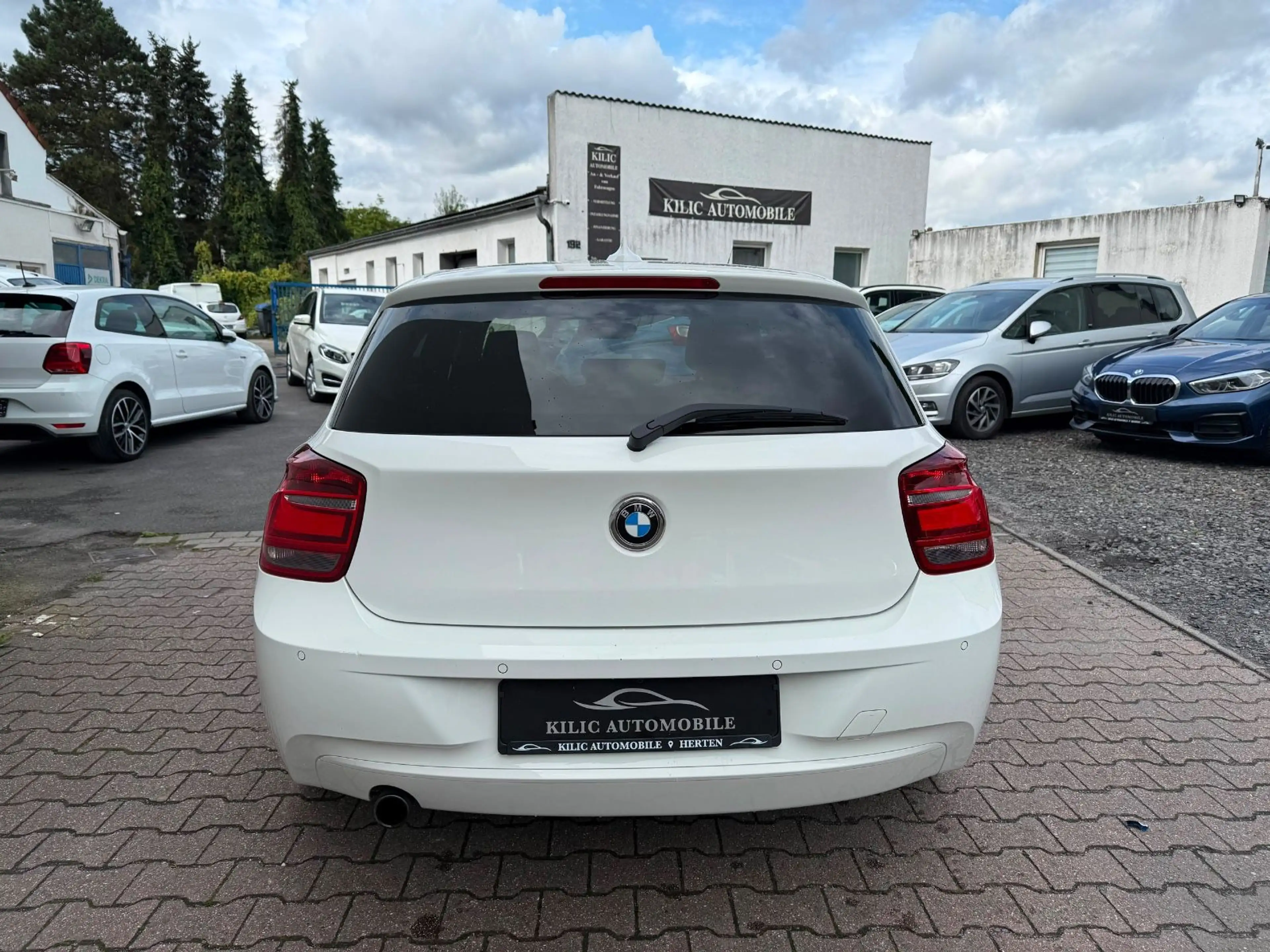 BMW 118 i Automatik*2.Hand*BiXenon*Navi*Kamera*AHK — photo 7
