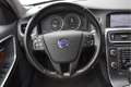 Volvo V60 1.6 T4 Kinetic Leder, Trekhaak, Navi, Cruise, Auto Zwart - thumbnail 5