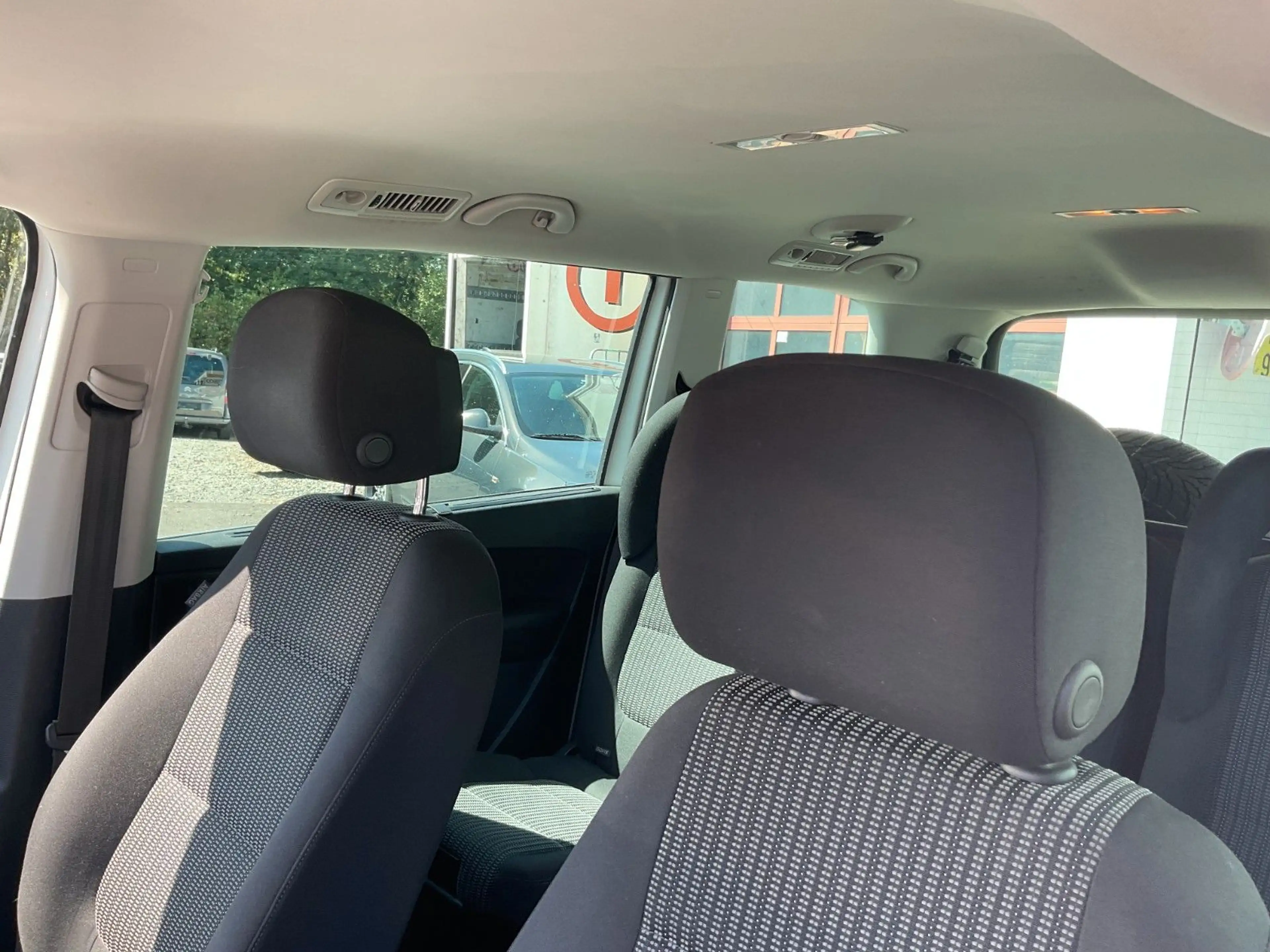 SEAT Alhambra Style 1.4 7 Sitze AHK PDC Keyless  Temp — photo 15