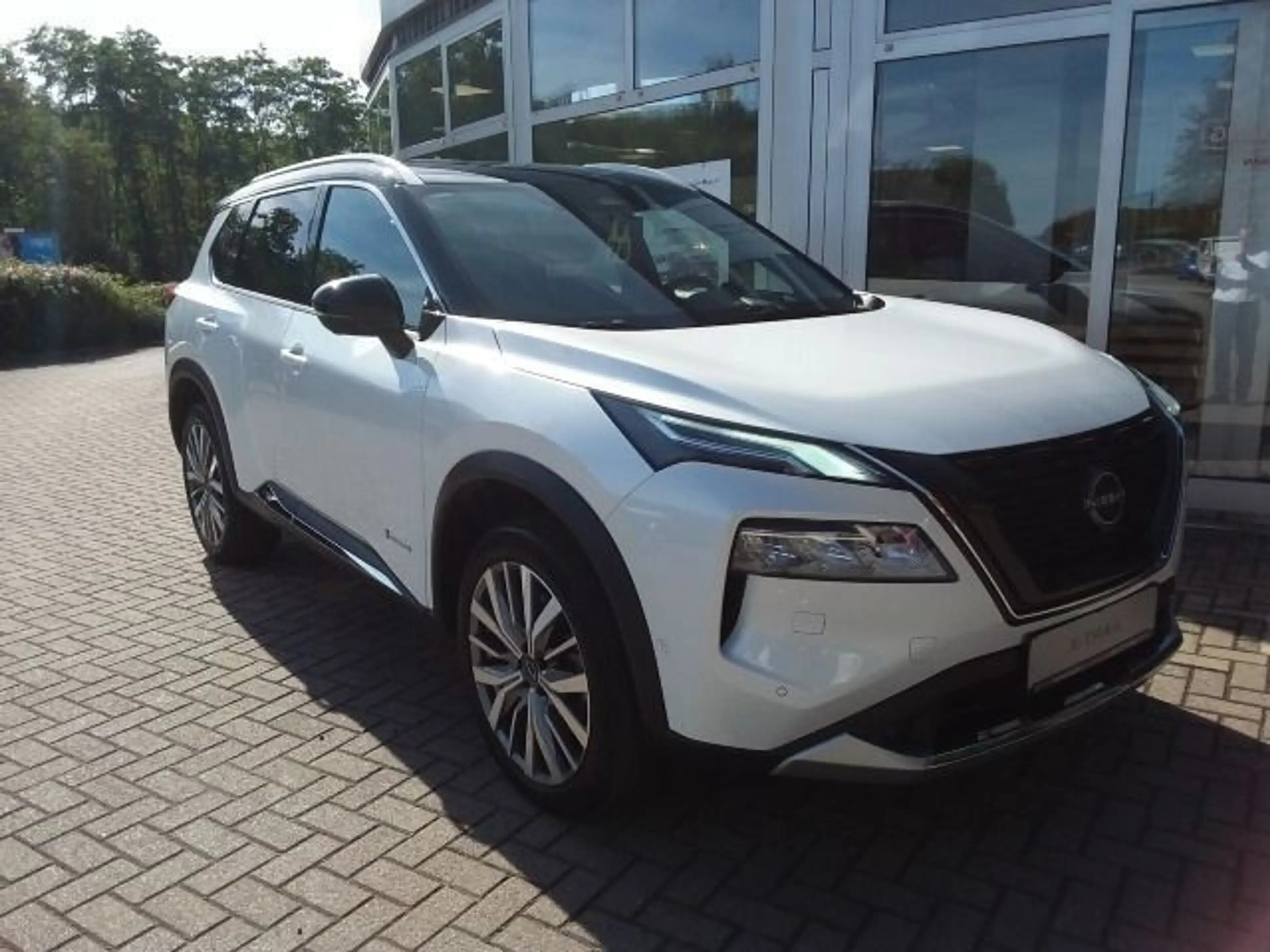 Nissan X-Trail 1.5 VC-T e-Power Tekna e-Power — photo 4