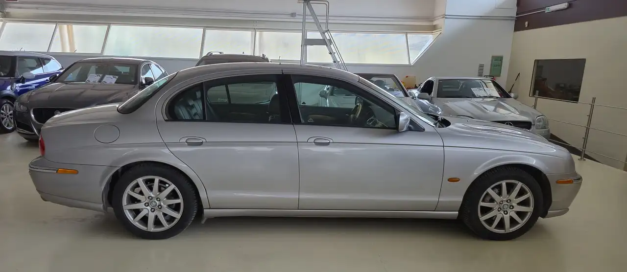 Jaguar S-Type 3.0 V6 Executive GPL, foto 6