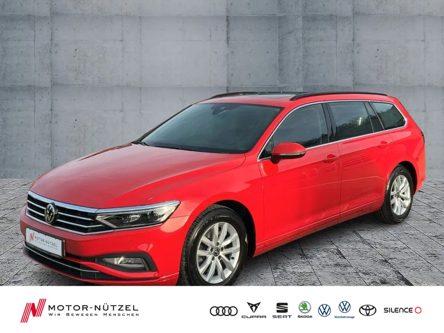 Volkswagen Passat Variant 2.0 TDI DSG MATRIX+NAVI+AHK+PANO Rood - 1