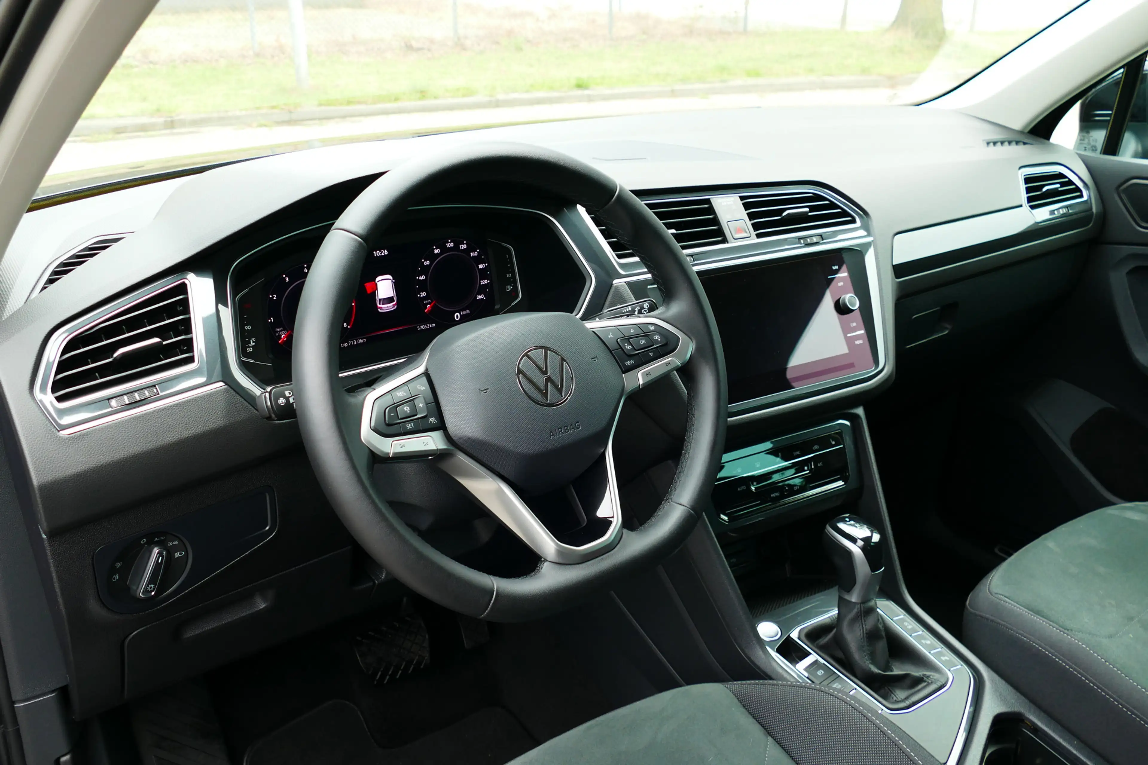 Volkswagen Tiguan 1.5 eTSI Life Edition. Adap Cruise, IQ Licht, Came — photo 12