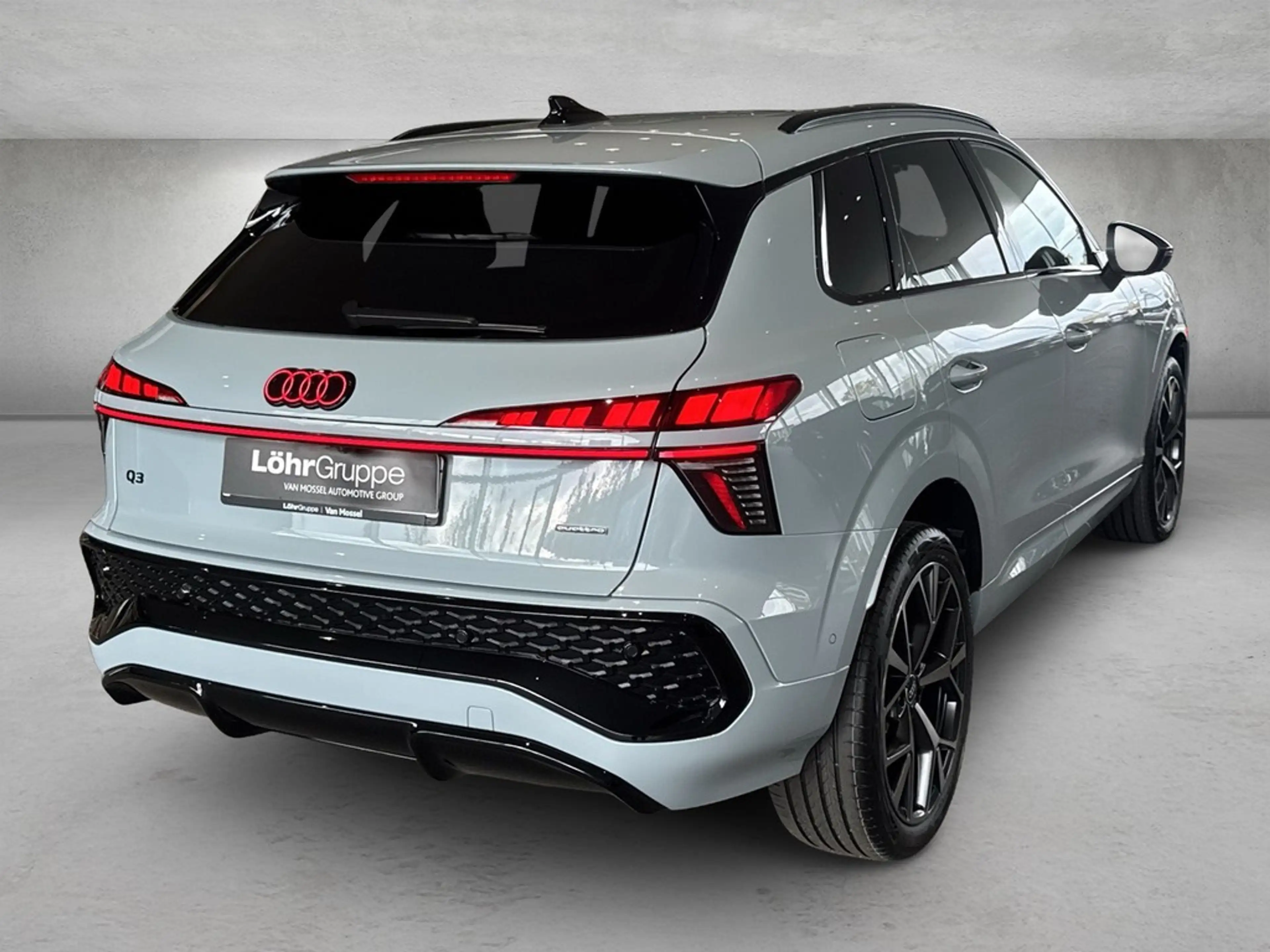 Audi Q3 SUV TFSI quattro 150 kW S tronic — photo 3