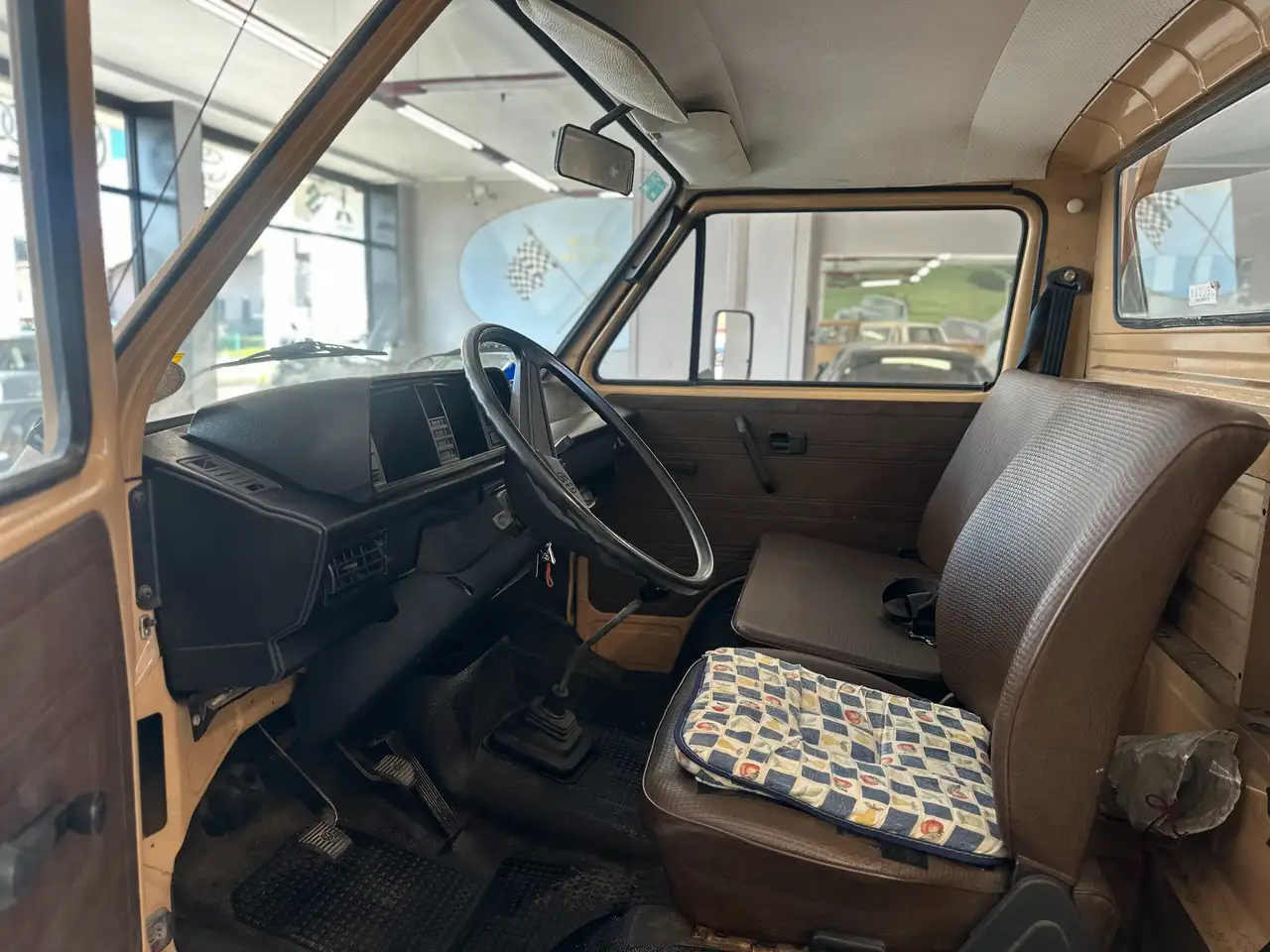 Volkswagen Transporter T3 1.6 DIESEL (AUTOCARRO CASSONE), foto 8