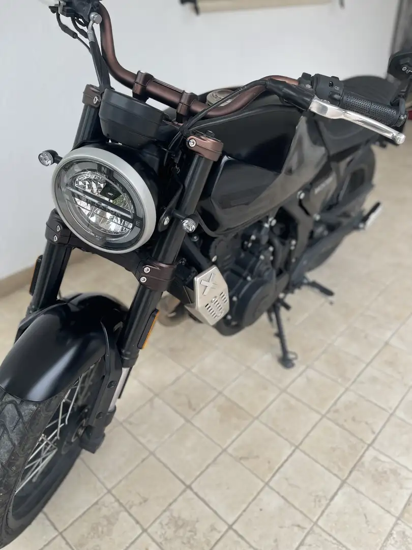 Brixton Crossfire 500 X - 2