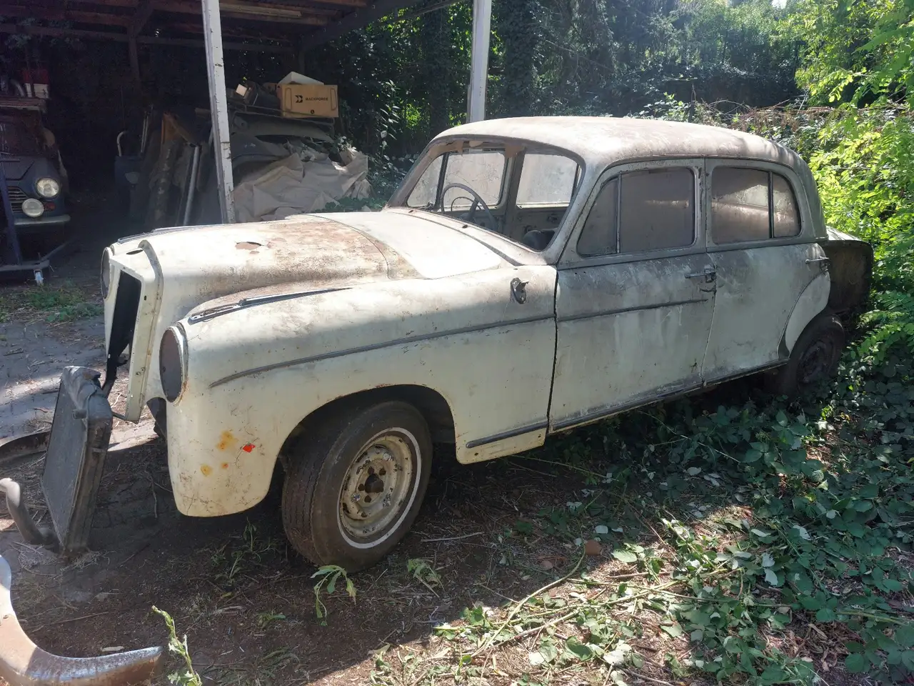 Mercedes-Benz 220 W180 220S grosser Ponton RHD, foto 3