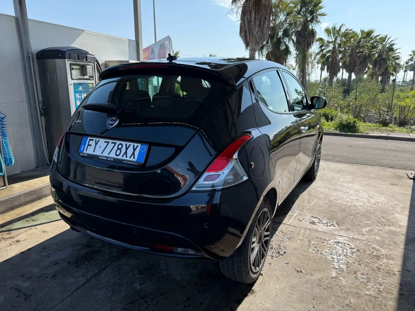 Lancia Ypsilon 1.2 Black and Noir s&s 69cv - 2