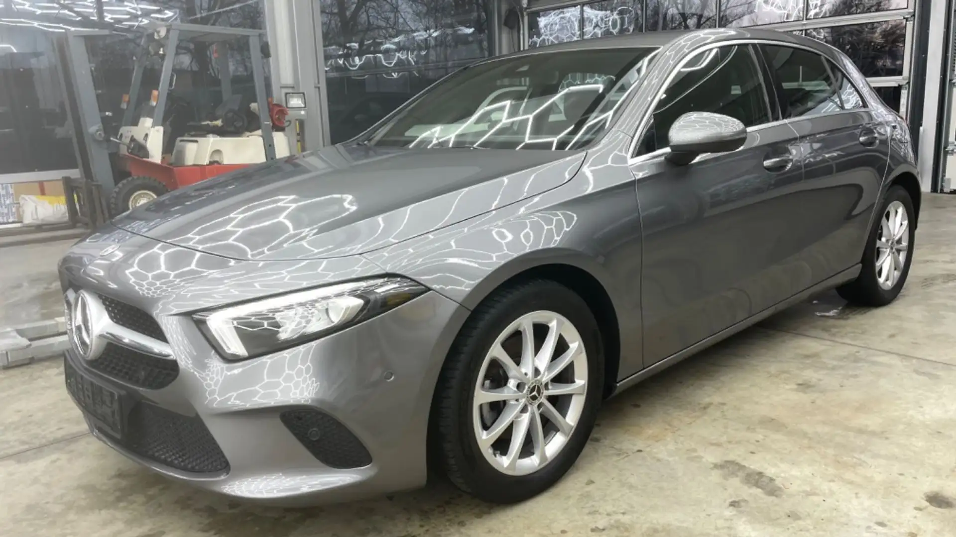Mercedes-Benz A 200 A*200*d*Automatik*Klimatronic*LED*Tempomat*NAVI* Grau - 2