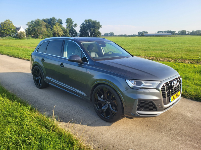 Audi Q7 55 TFSI e quattro S-line camera 23"LMV 80.511km SO — photo 9