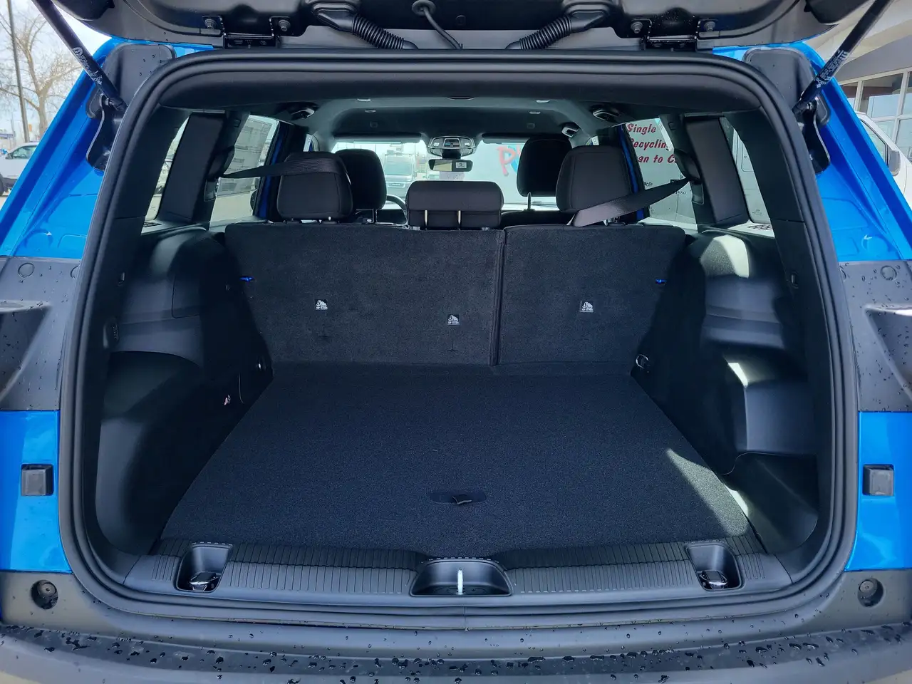 Jeep Cherokee снимка Jeep Cherokee