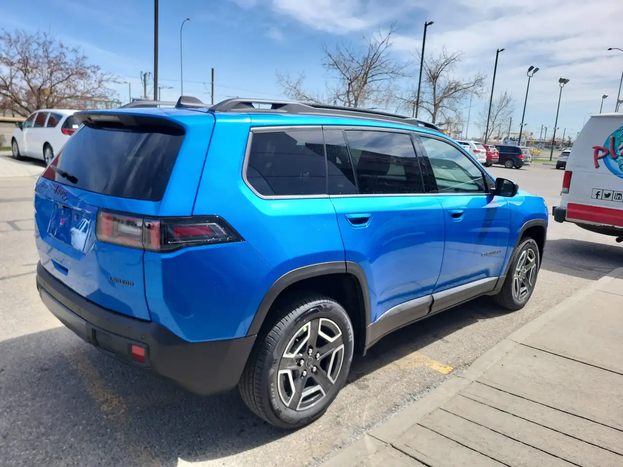 Jeep Cherokee снимка Jeep Cherokee