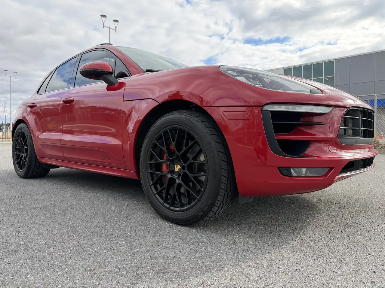 Porsche Macan снимка Porsche Macan