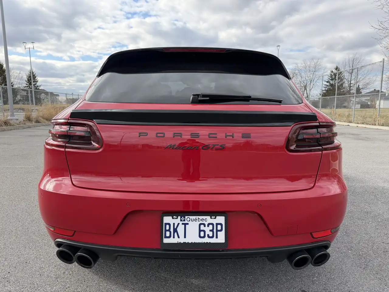 Porsche Macan снимка Porsche Macan