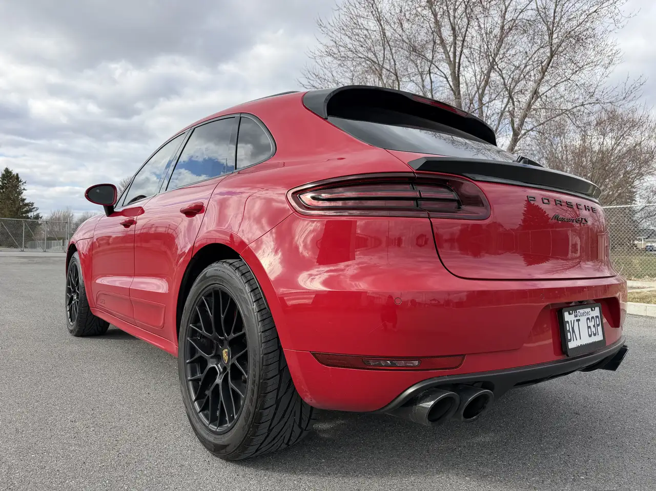 Porsche Macan снимка Porsche Macan