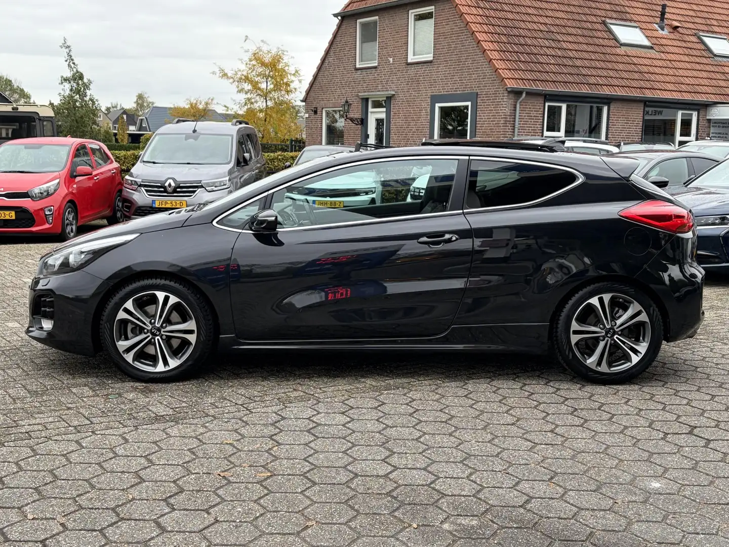 Kia ProCeed / pro_cee'd 1.0 T-GDi GT-Line NAVI | PANO | KLIMA | BOVAG !! Noir - 2