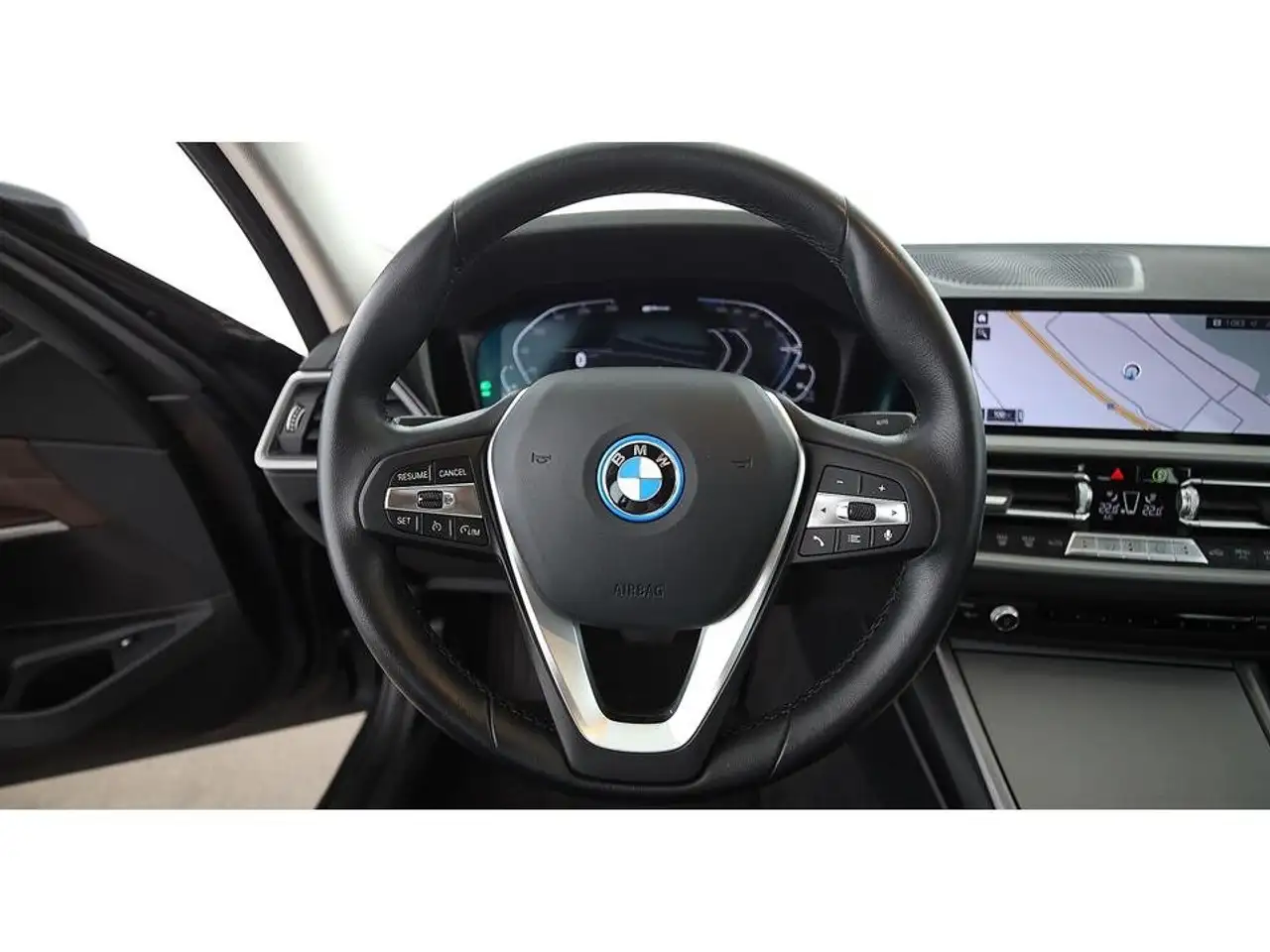 BMW 320 e Limousine Advantage Aut LED LEDER NAVI R-CAM, миниатюра 23