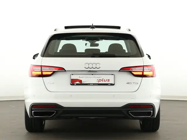 Audi A4 view 6