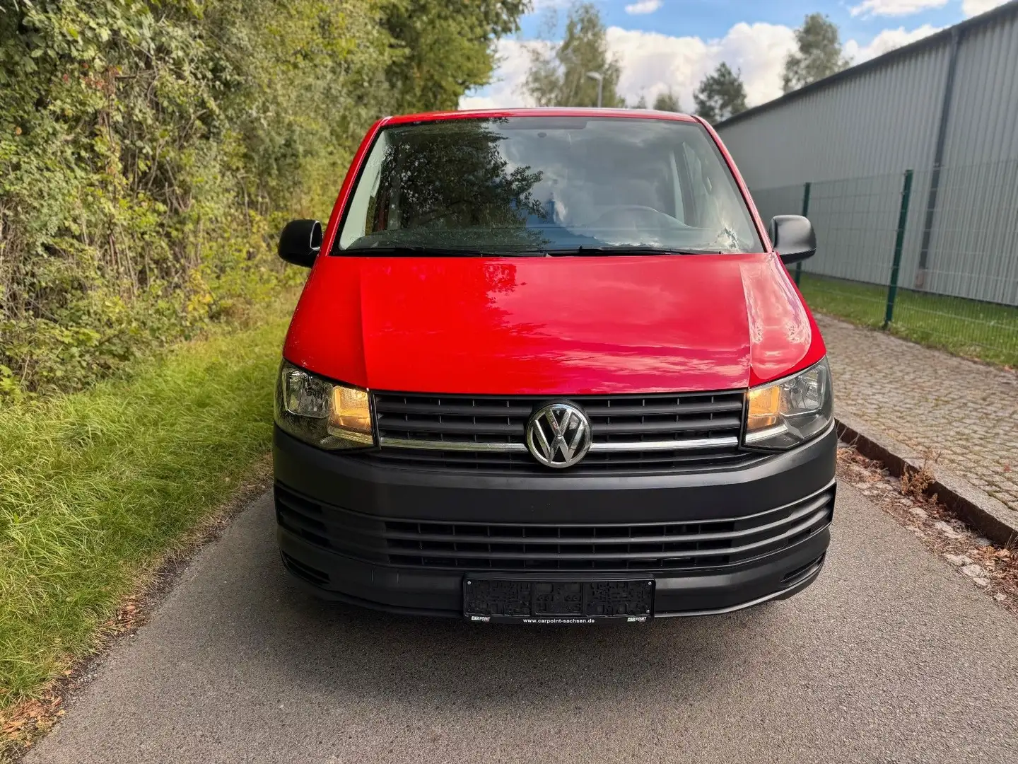 Volkswagen T6 Transporter T6 L2H1 Klima AHK PDC Rot - 2