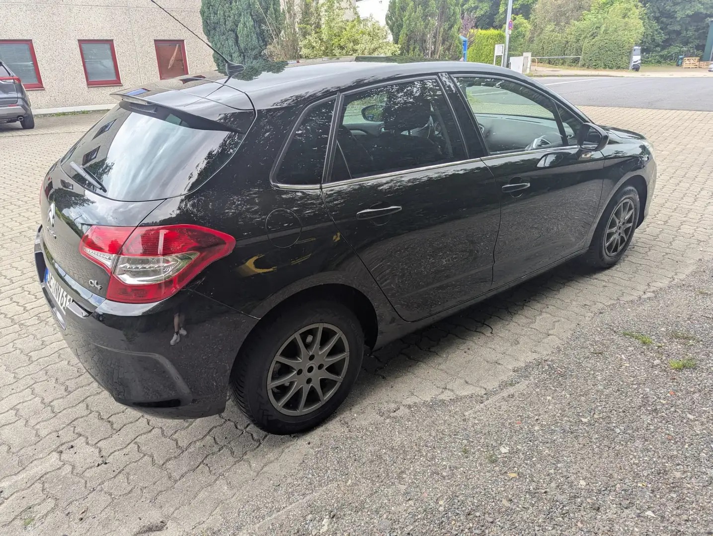 Citroen C4 VTi 120 Tendance gut gepflegt - 1