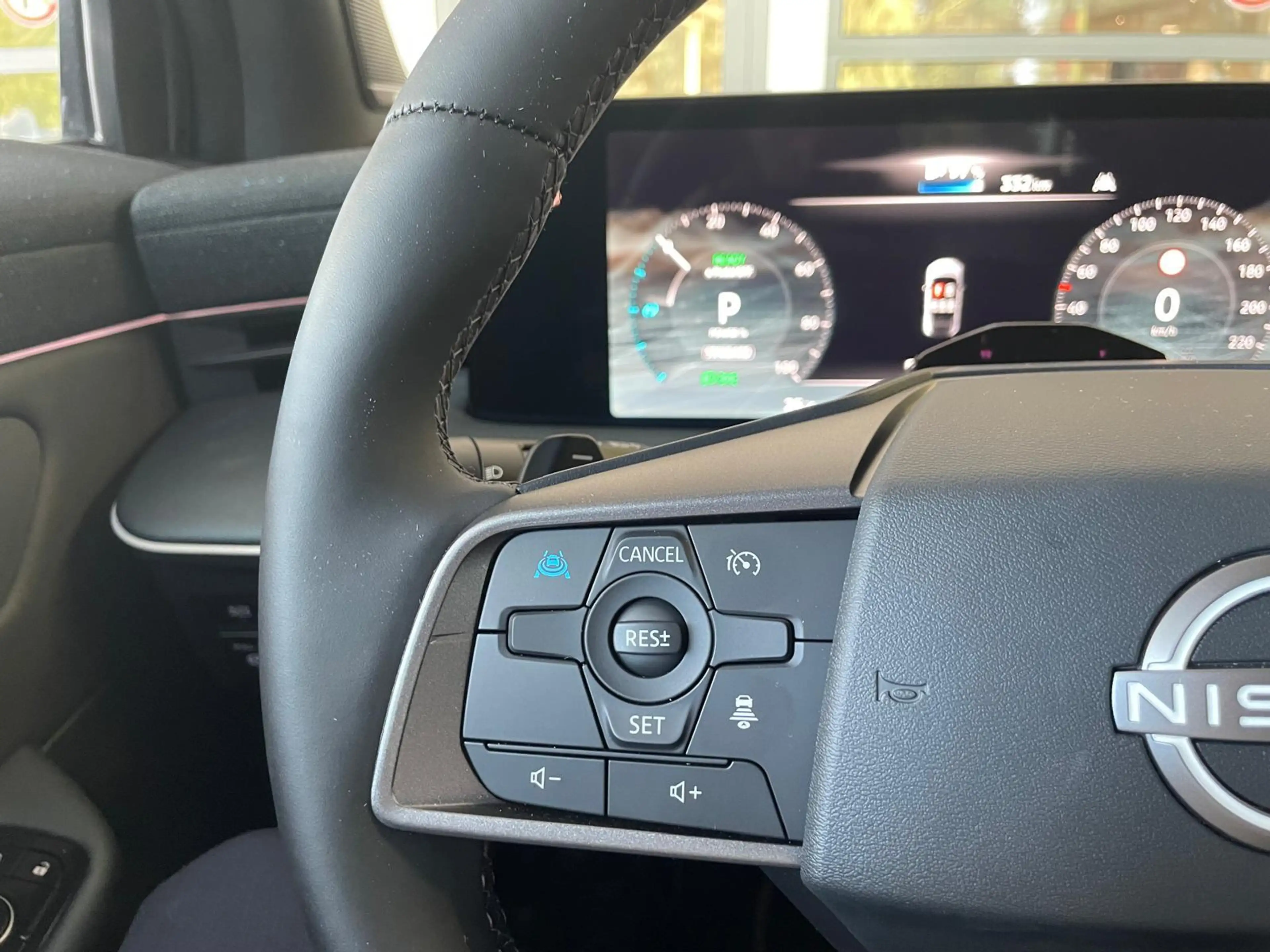 Nissan Leaf Evolve 52 kWh | Demo | Nieuwe LEAF 52KWH | — photo 10