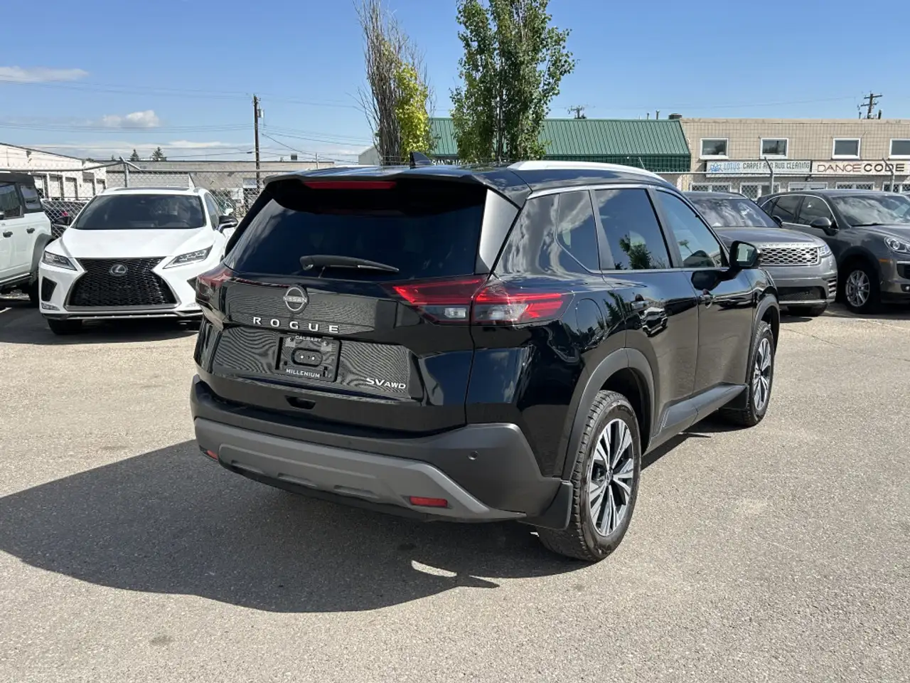 Nissan Rogue снимка Nissan Rogue