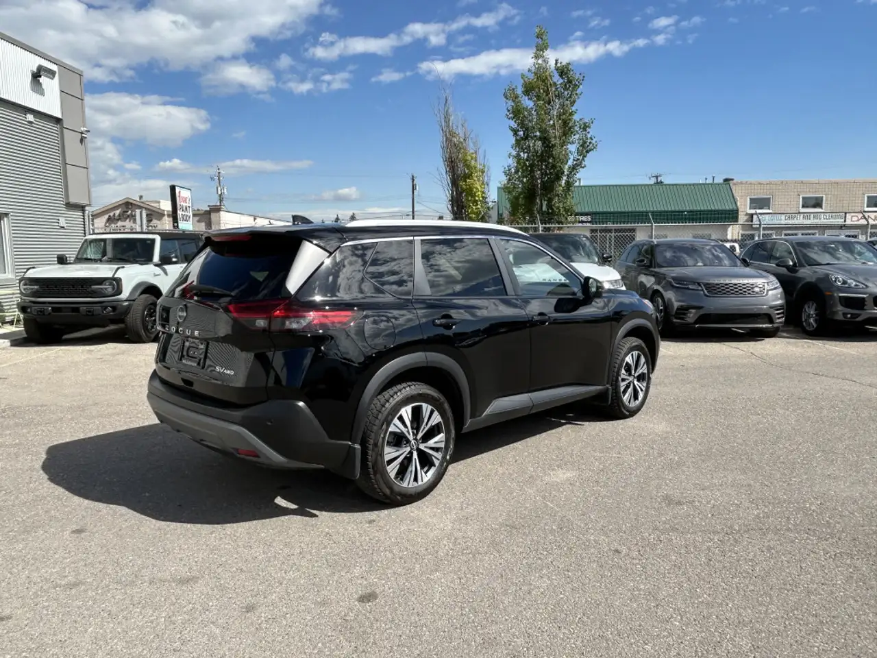 Nissan Rogue снимка Nissan Rogue