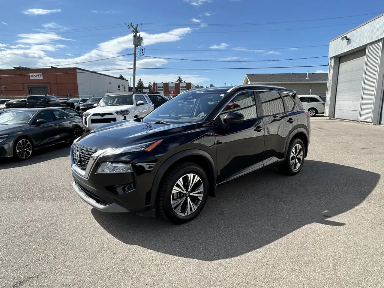 Nissan Rogue снимка Nissan Rogue