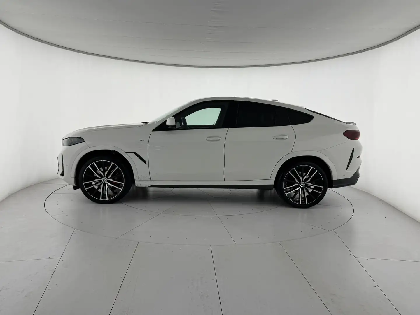 BMW X6 xDrive30d 48V Msport Bianco - 2
