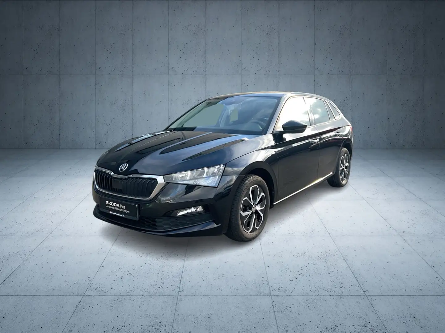 Skoda Scala 1.0 TSI DSG Drive 125 Schwarz - 2