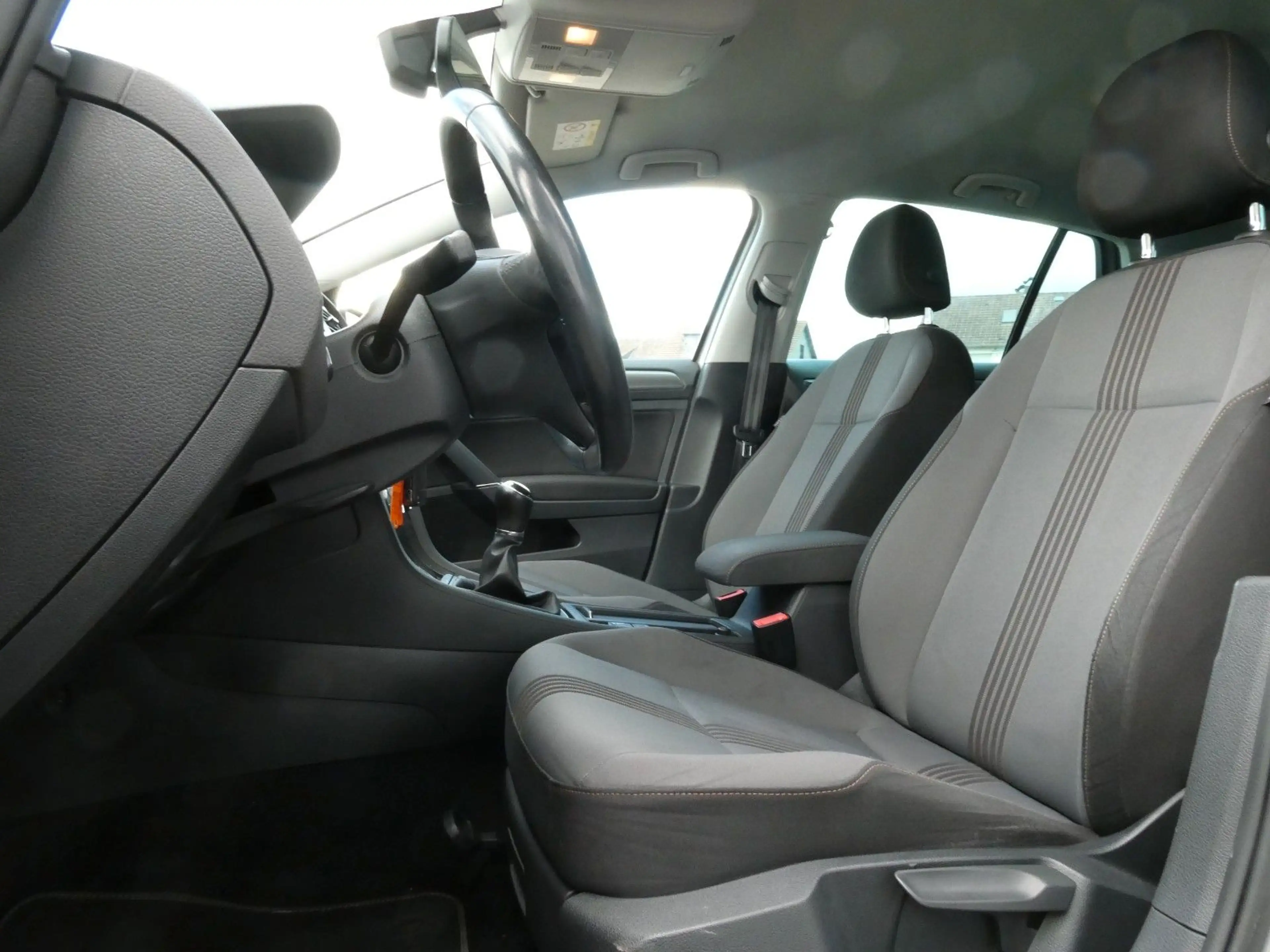 Volkswagen Golf VII Lim. Allstar #GEPFL.#SHZ#2XPDC#TEMPOM.# — photo 16