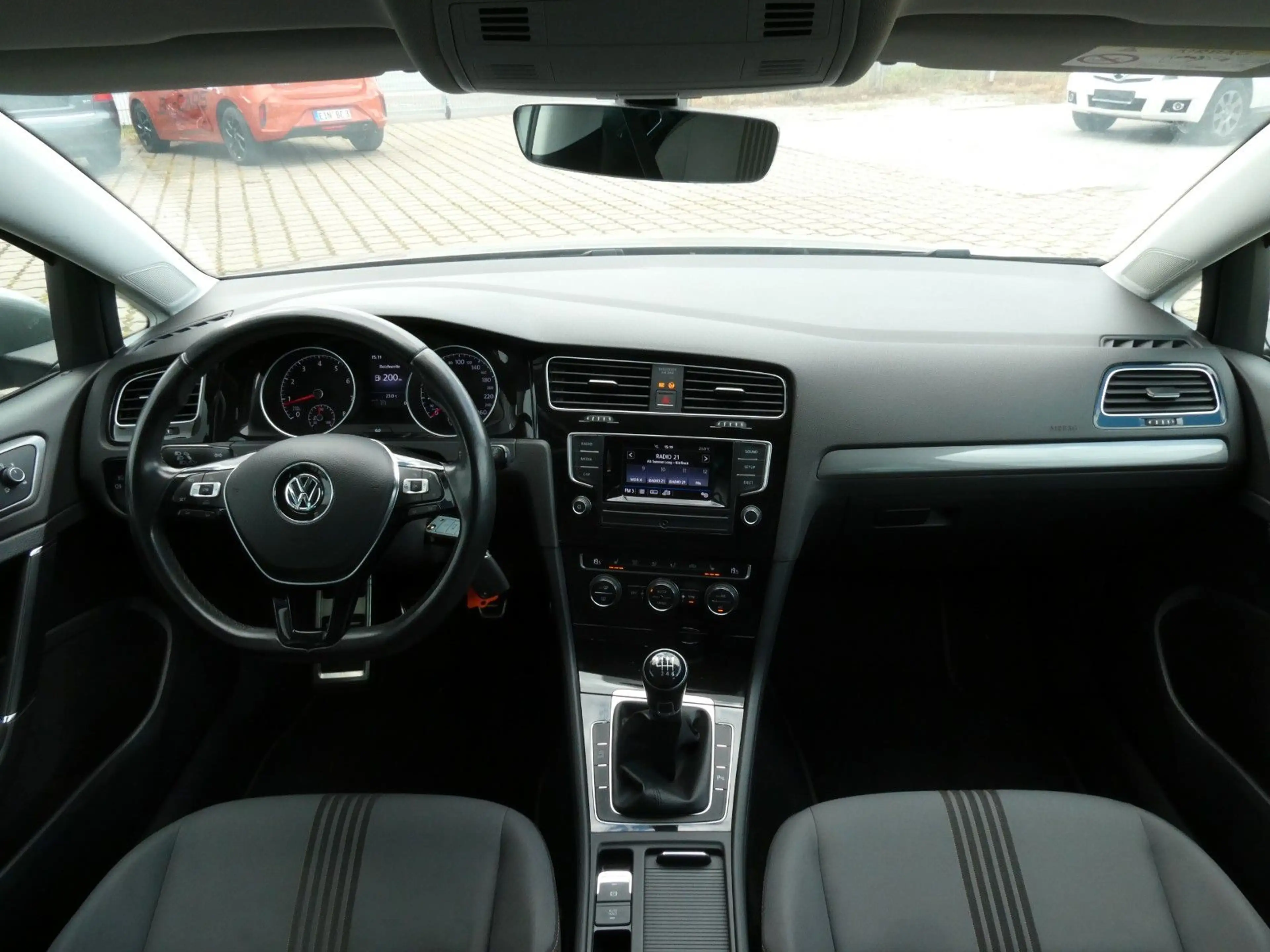 Volkswagen Golf VII Lim. Allstar #GEPFL.#SHZ#2XPDC#TEMPOM.# — photo 18