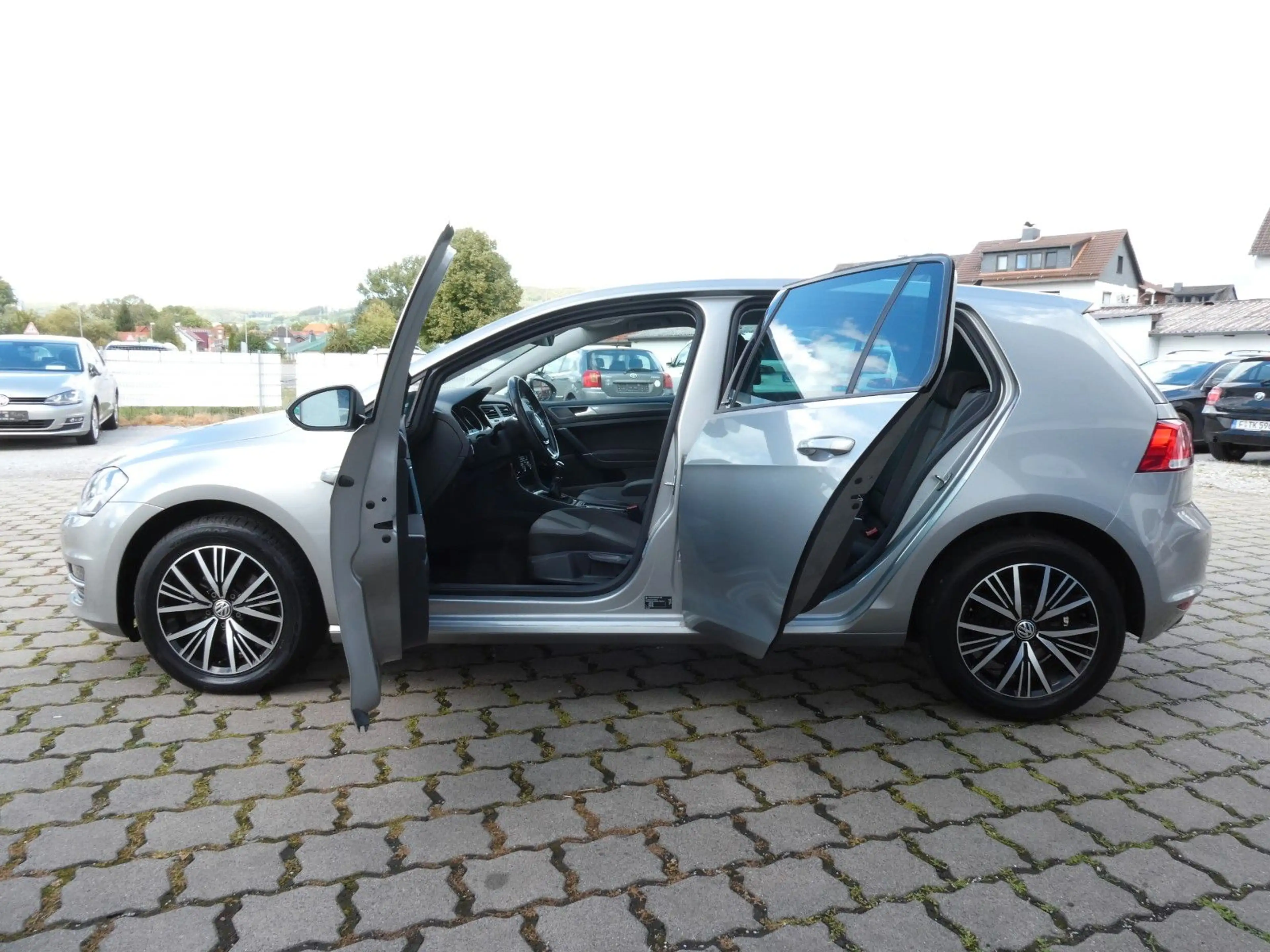 Volkswagen Golf VII Lim. Allstar #GEPFL.#SHZ#2XPDC#TEMPOM.# — photo 7