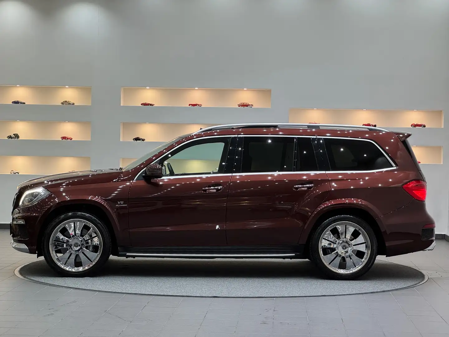Mercedes-Benz GL 63 AMG GL 63 AMG 4Matic *Sonderlackierung* Rot - 2
