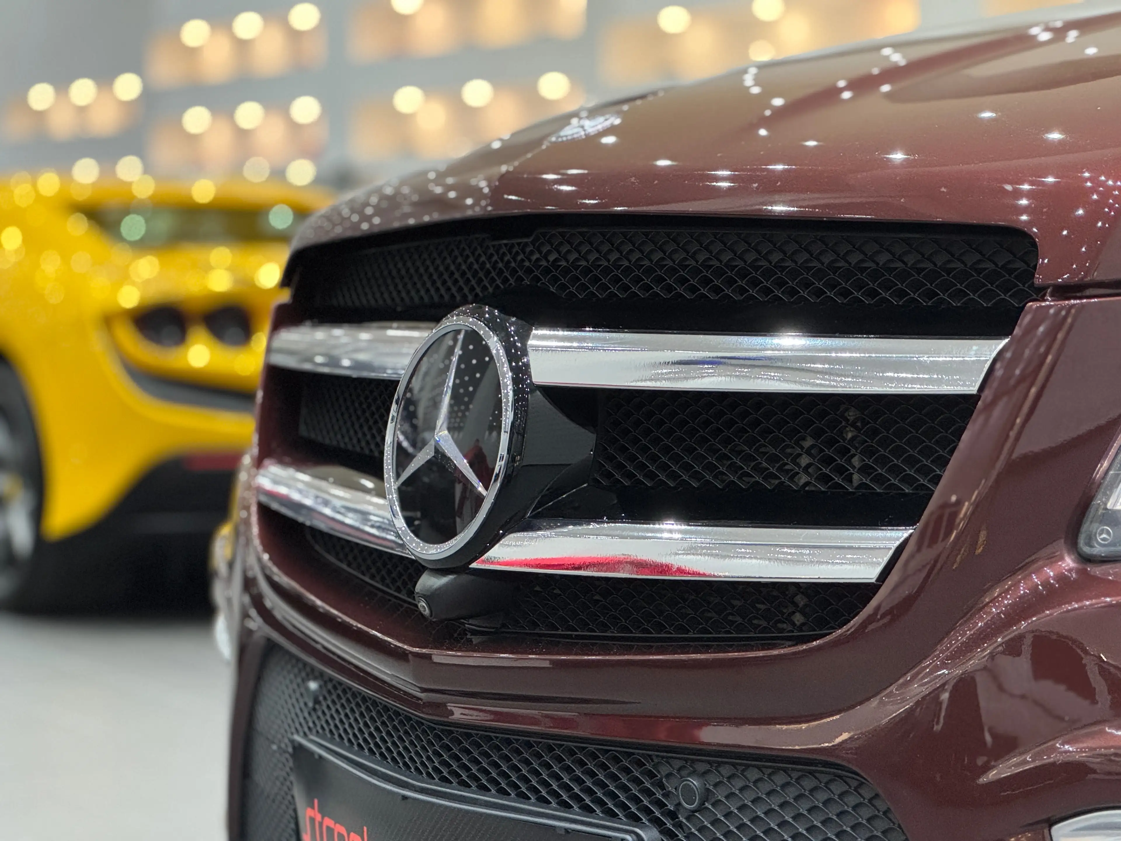 Mercedes-Benz GL 63 AMG GL 63 AMG 4Matic *Sonderlackierung* — photo 8