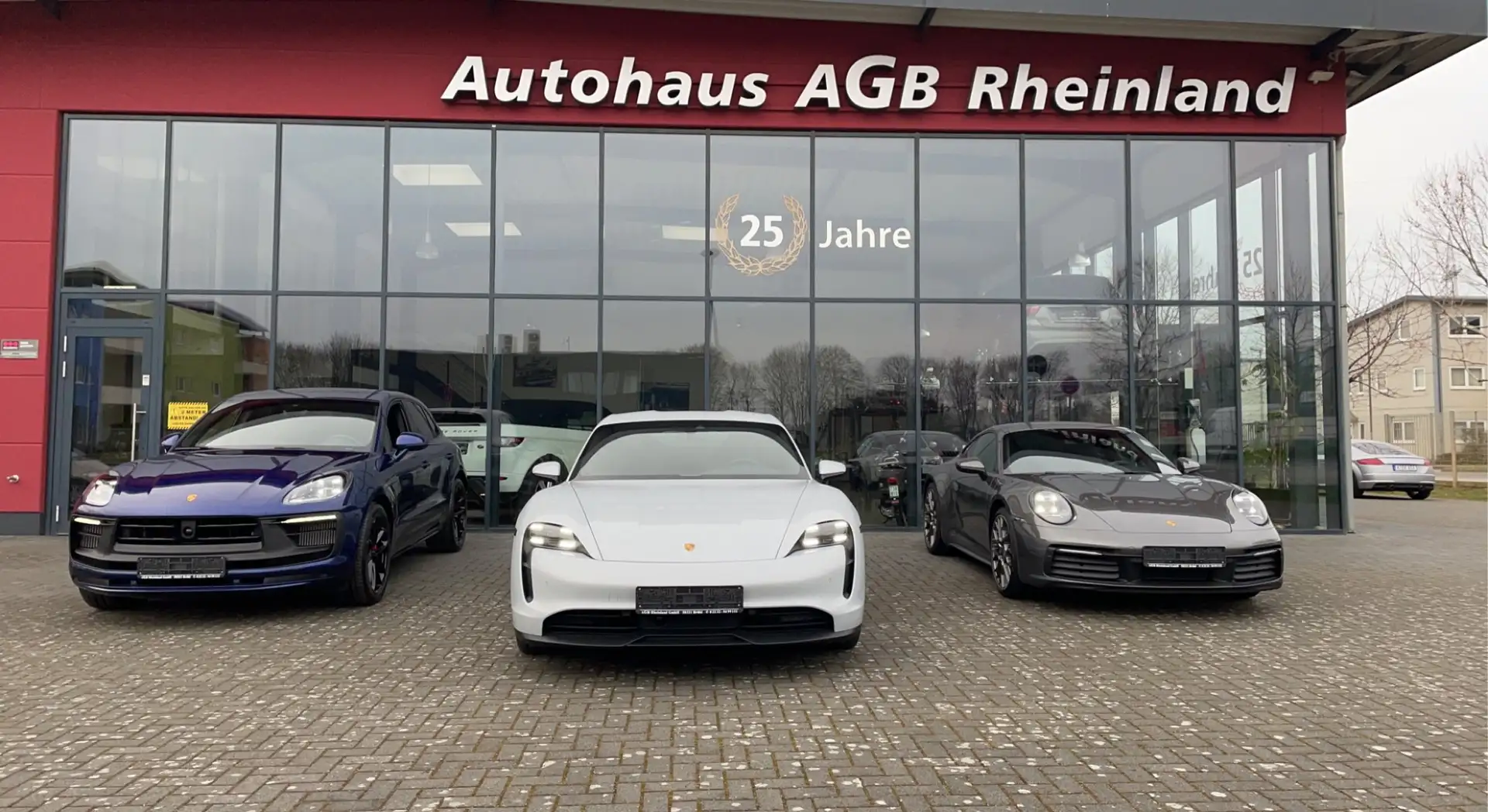 Volkswagen Beetle CABRIO 1.2 TSI STYLE-PAKET LEDER-PAKET NAVI ALU16" Grau - 1