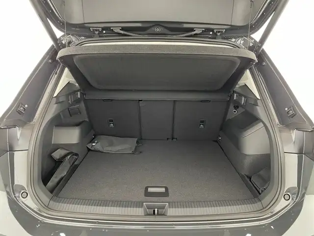 Volkswagen Tiguan view 7