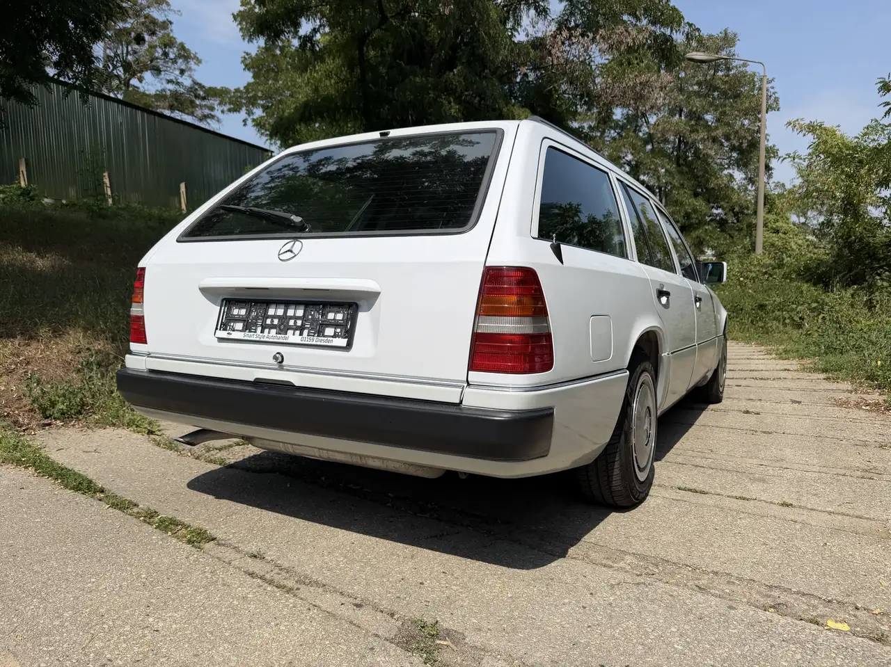 Mercedes-Benz E 230 TE 2 Hand Top Zustand, foto 6