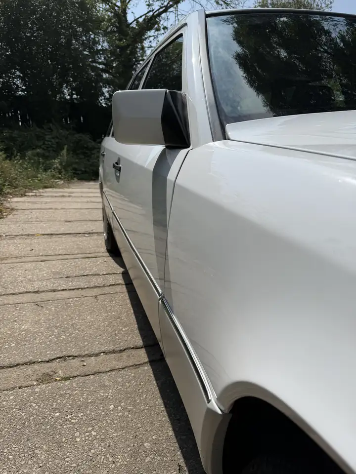 Mercedes-Benz E 230 TE 2 Hand Top Zustand, foto 7