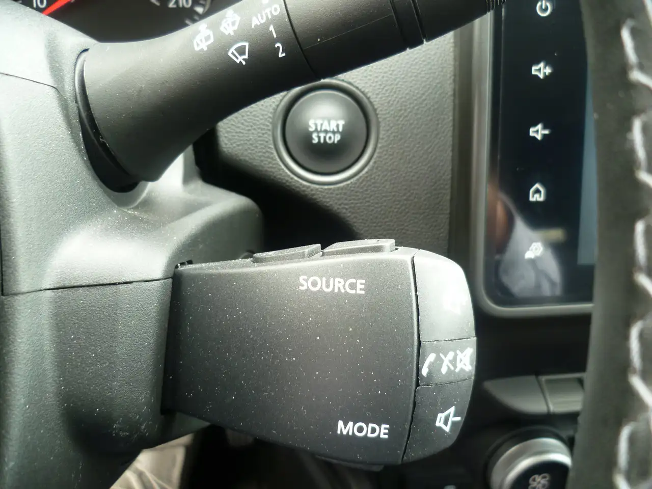Dacia Duster Extreme TCe 130 19