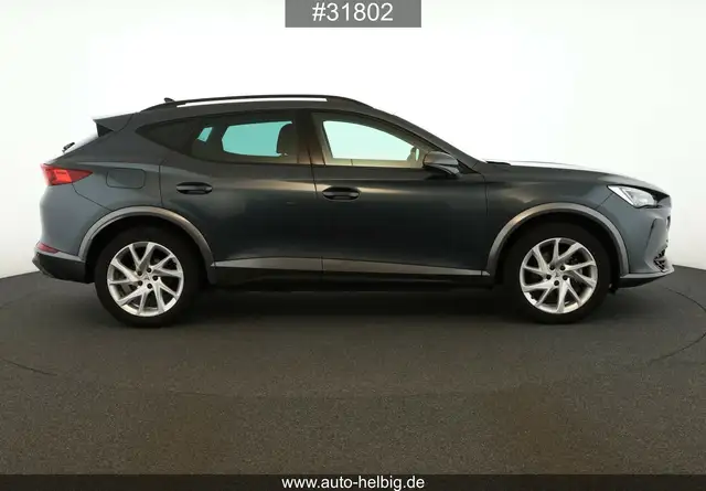 Cupra Formentor view 7