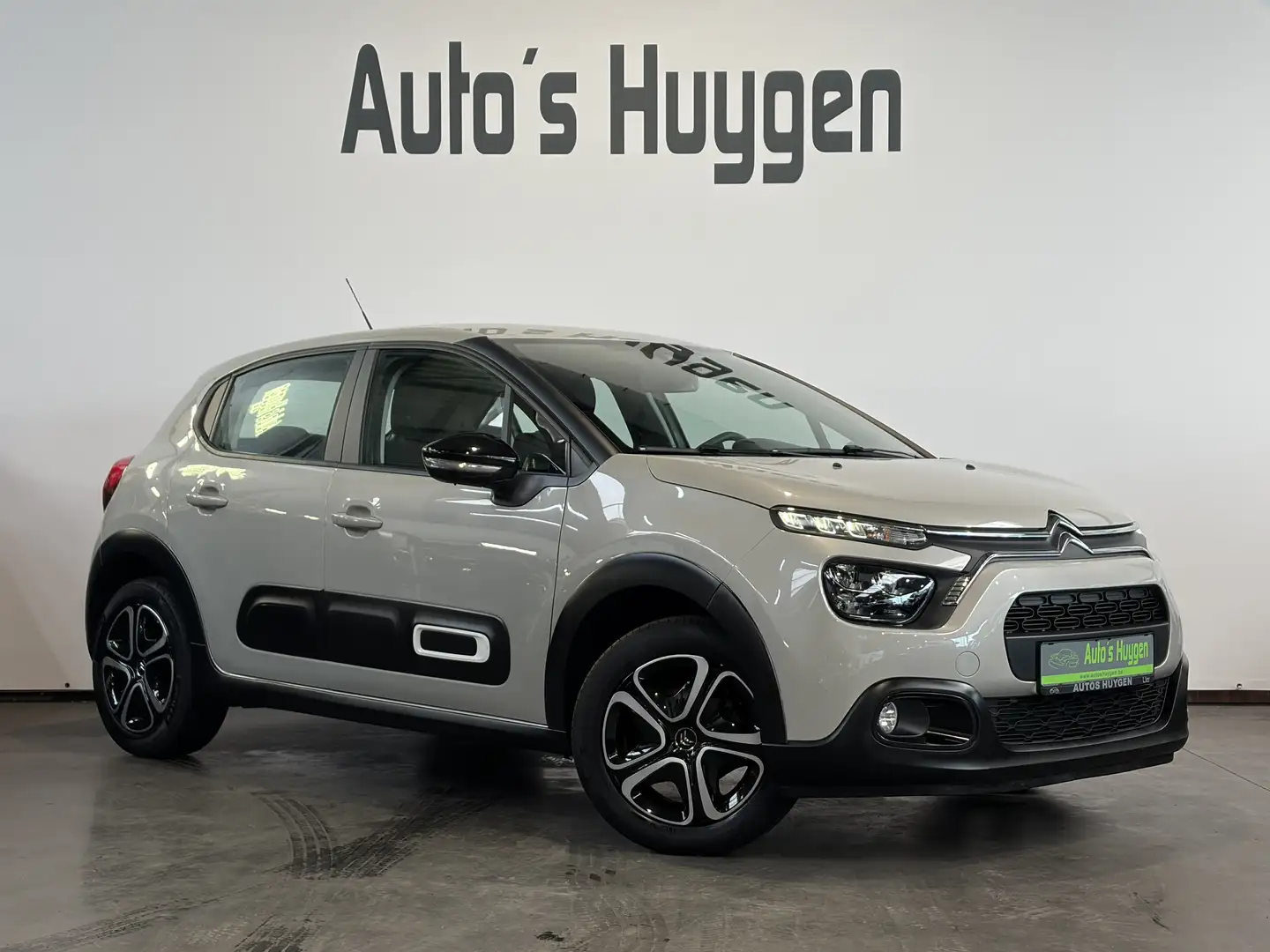 Citroen C3 1.2 PureTech Feel Gris - 1