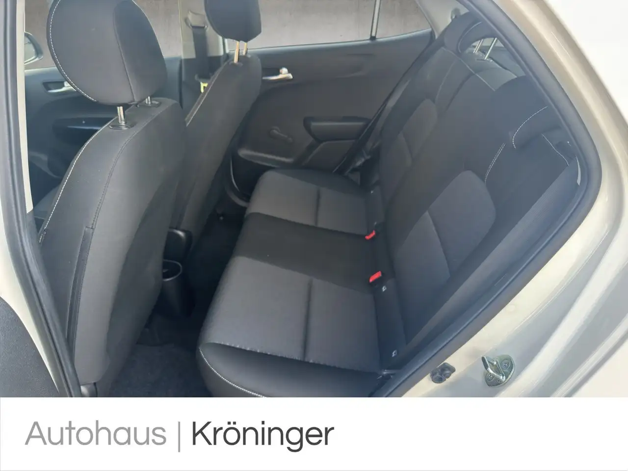 Kia Picanto Dream Team Privacy Frontassist LMR, миниатюра 10