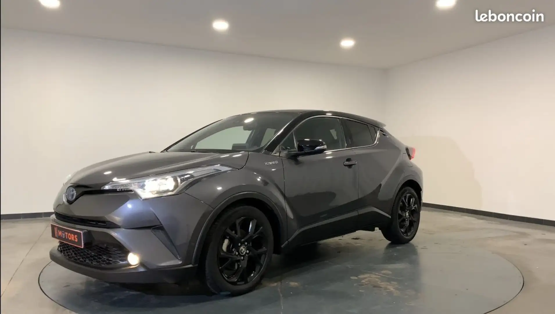 Toyota C-HR 1.8 HYBRIDE 122 GRAPHIC Grijs - 1