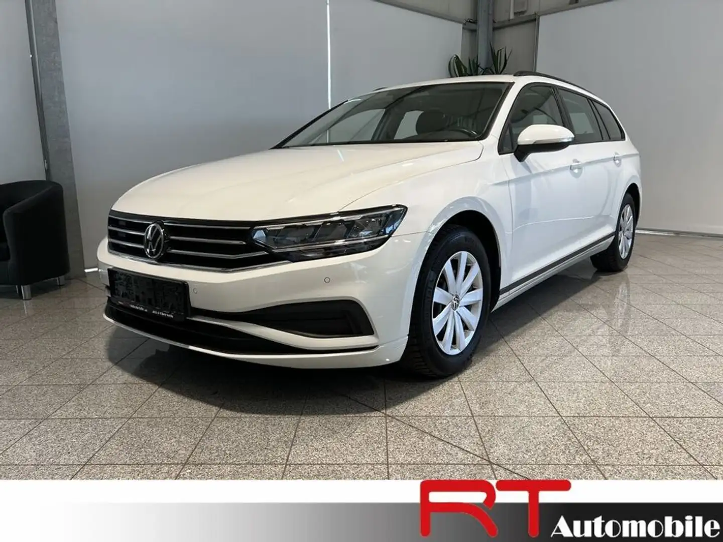 Volkswagen Passat 2,0 TDi DSG Weiß - 1