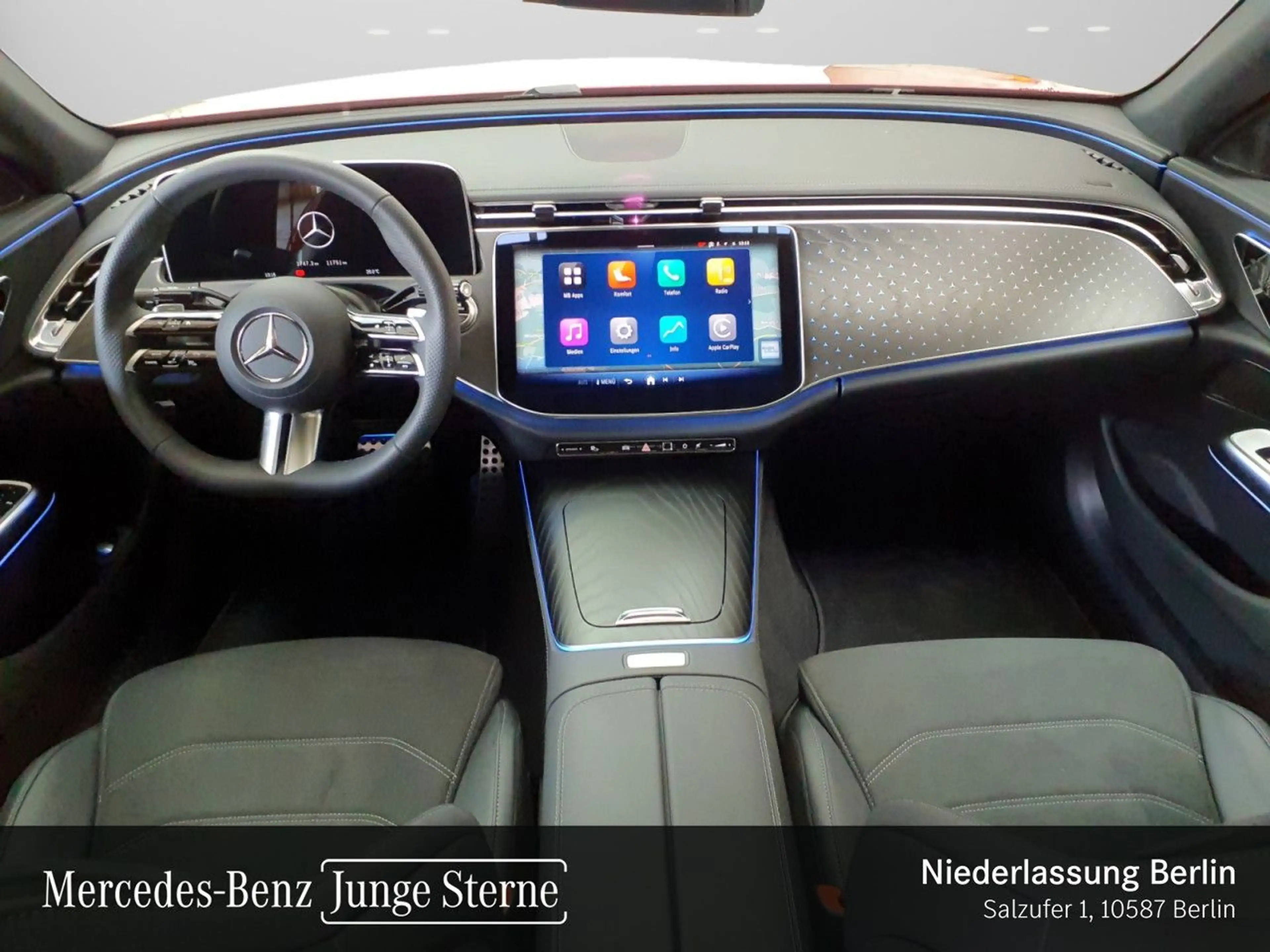 Mercedes-Benz E 450 d 4M AMG Fahrass WideScreen 360° Pano Distr. — photo 12